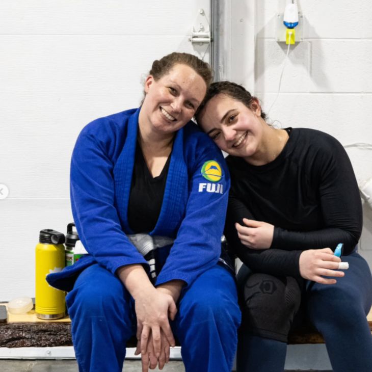 Women's BJJ class at Van Isle BJJ Victoria BC